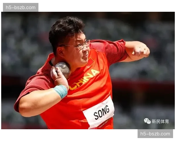 从奥运银牌到世界冠军：回顾理查德·托雷斯在重量级的攀升