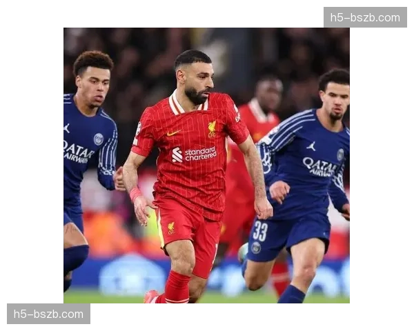 近9场欧冠淘汰赛巴黎8胜1平，打破里昂保持的纪录